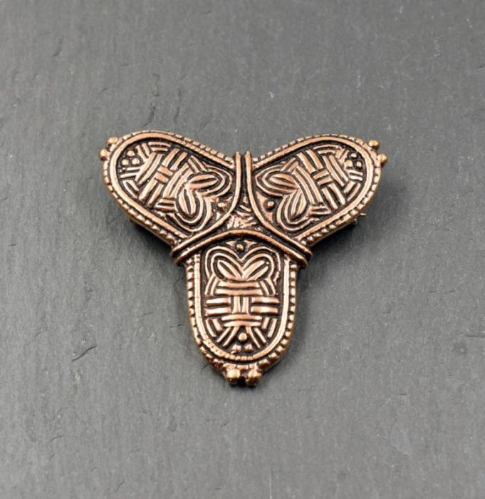 Wikinger Kleeblattfibel im Borre Stil aus Bronze